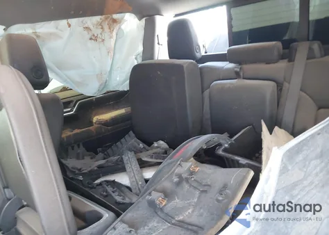 2024 Chevrolet Silverado 1500 4Wd Short Bed Lt Trail Boss from USA, damaged, VIN 3GCUDFEL2RG356518